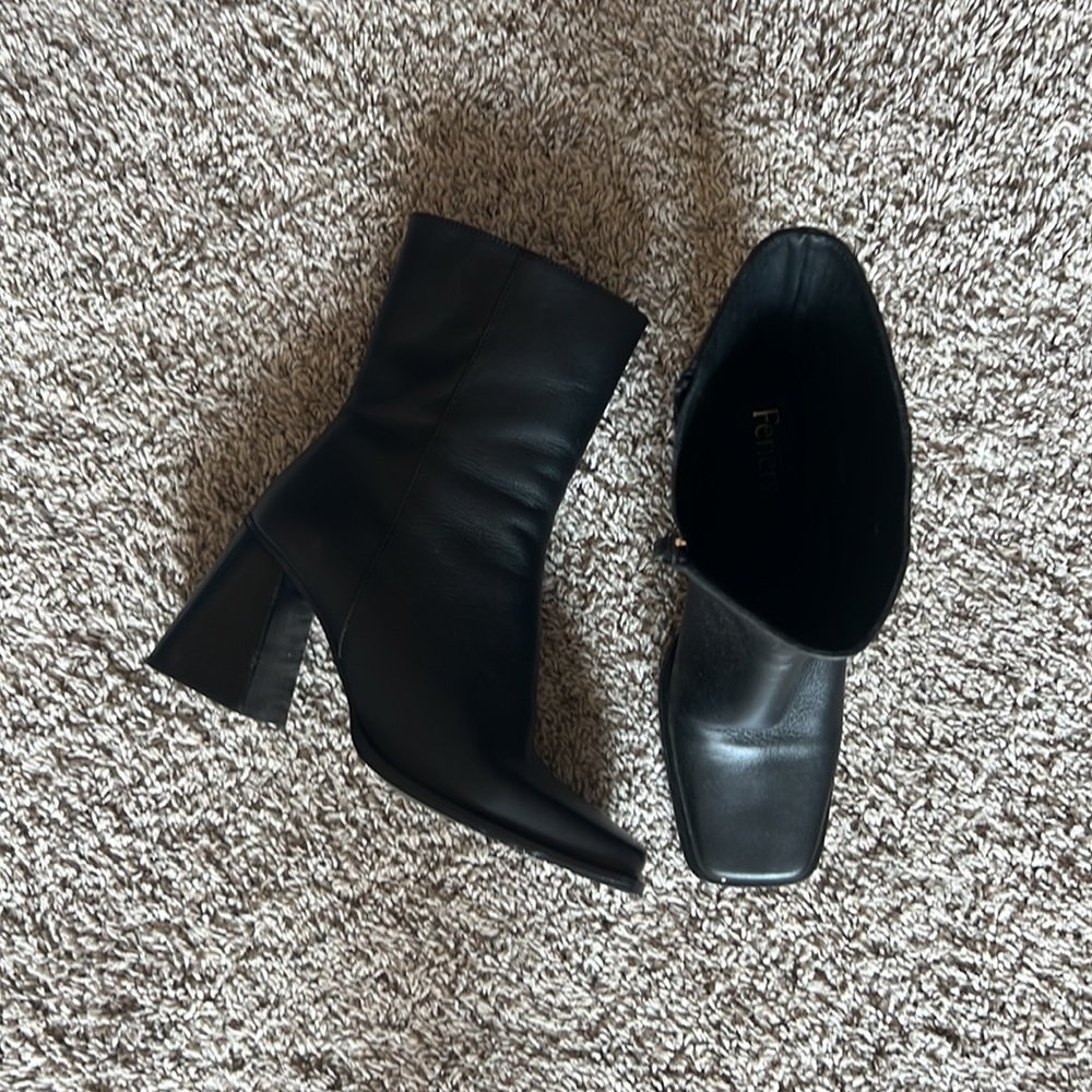 Feners Black Square Toe Boots Gem